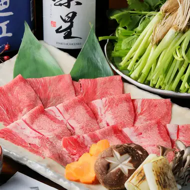 [5] Our signature "Beef Tongue and Sendai Celery Shabu-Shabu" and "Charcoal-Grilled Beef Tongue" luxurious 9-course meal + 120 minutes of all-you-can-drink