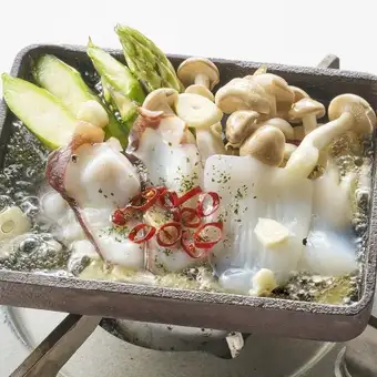 章魚與魷魚蒜蓉醬