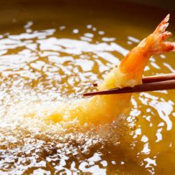 Large shrimp tempura