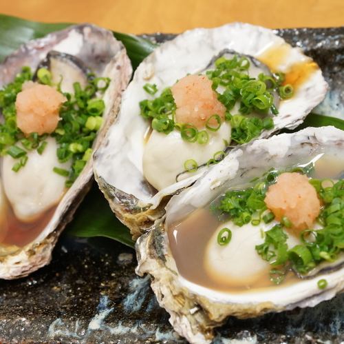 Steamed oysters in sake