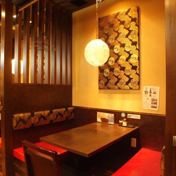 Box seats, which are semi-private rooms, are recommended for dates and girls-only gatherings.It can be used by up to 5 people ♪ It's good to have a quiet drink or have a good time ♪♪