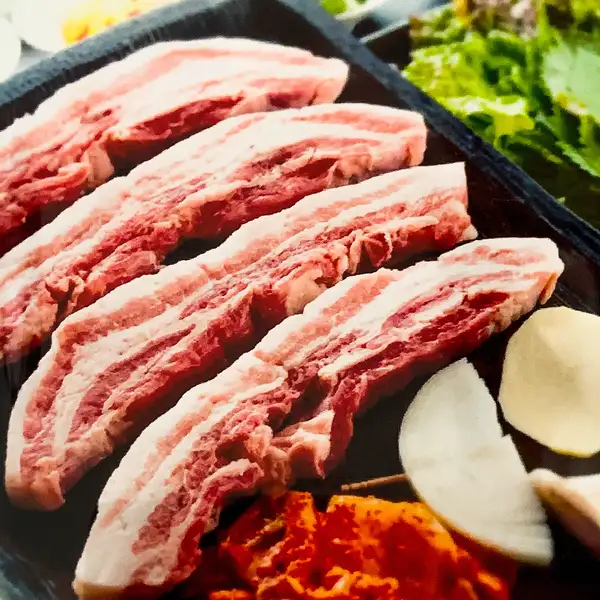 厚切り豚肉のサムギョプサル