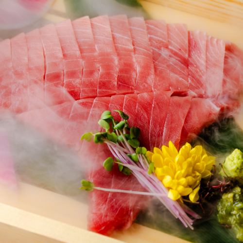 本鮪の断面刺し（腹）