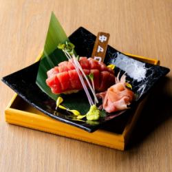 マンゴーカットマグロ（中トロ）