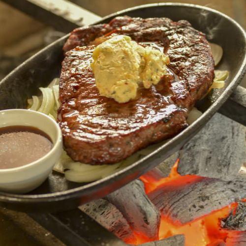 "Exquisite" rib roast steak