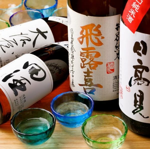 種類豊富な日本酒の銘柄は地元で人気なものはもちろんのこと、全国からも多数取り揃えております♪こだわりの丁寧に備長炭で焼き上げた焼き鳥との組み合わせはまさに相性抜群です！お洒落な雰囲気の店内は普段使いから女子会やカップルでのご利用もアリです。日本酒や焼き鳥がお好きな方にとっても至福のひととき。