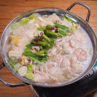 [3 hours of all-you-can-drink included (2.5 hours on Fridays, Saturdays and the day before holidays)] All 8 dishes in the "Motsunabe Course" are 5,000 yen (tax included)