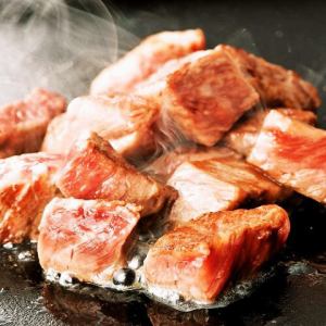 Grated beef tongue grilled on an iron plate