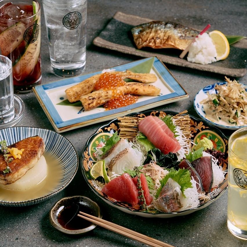 備長炭で魚や野菜を香ばしく焼き上げた「原始焼き」
