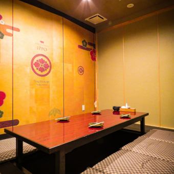 也非常適合舉辦中小型宴會。Kachira的完全私人房間是一個很受歡迎的座位，很快就會被預訂一空，所以要快點！