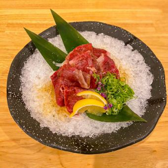 [Hiroshima specialty] Grilled Wagyu beef sashimi
