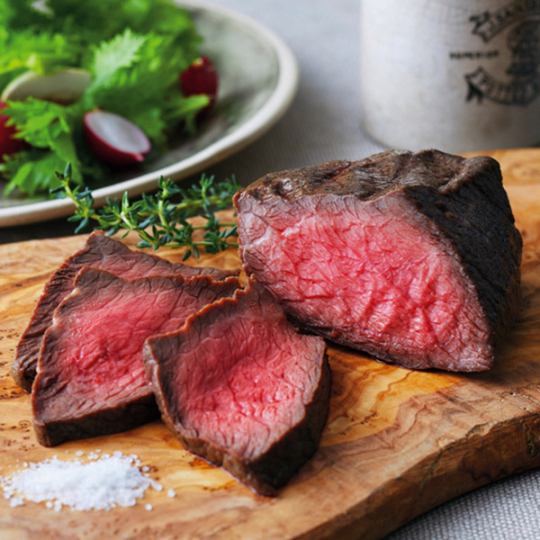 We are particular about the origin and cooking method of delicious meat.We aim to be Machida's No. 1 meat bar!