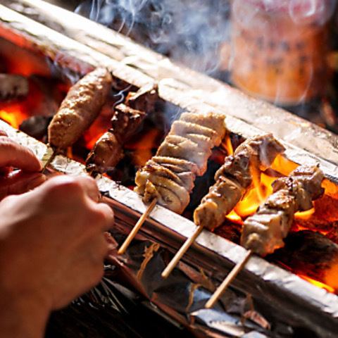 Available from 2750 yen with all-you-can-drink for 3 hours such as meat sushi and yakitori ◎