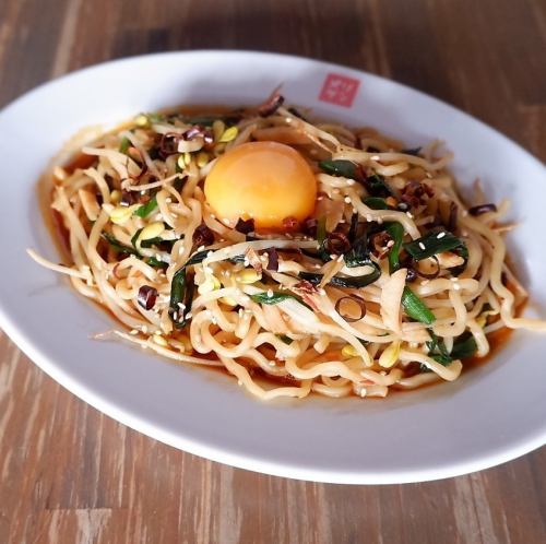 Taiwanese-style fried noodles