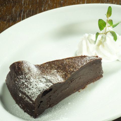◆ 巧克力蛋糕