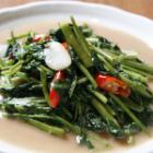 Stir-fried Water Spinach / Deep-fried Broad Beans