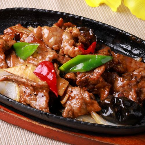 Stir fried beef with oyster sauce