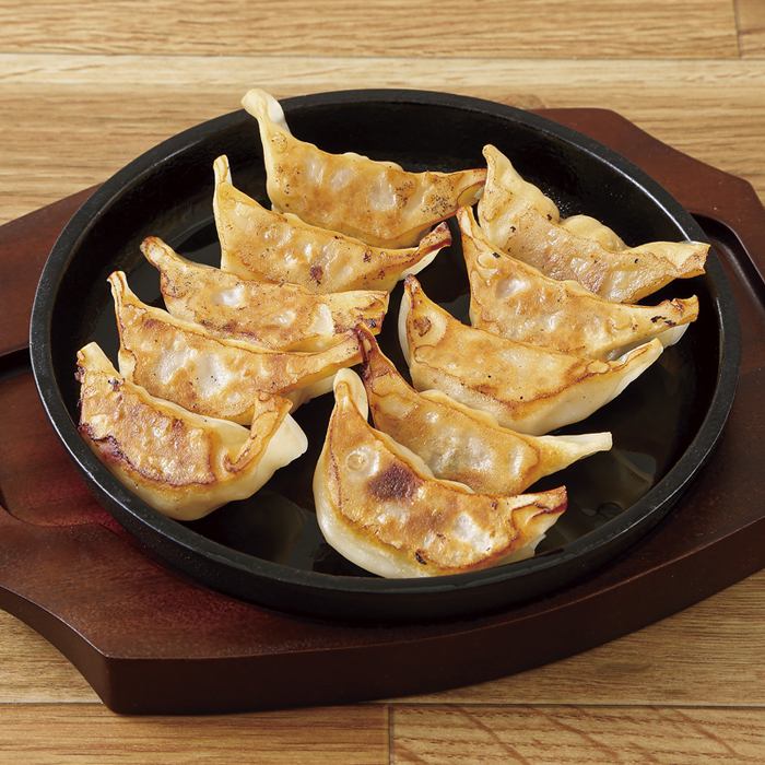 Black pork gyoza (10 pieces)