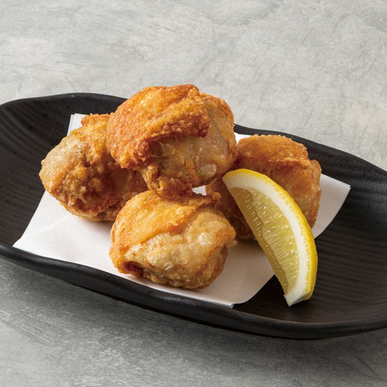 Delicious salted fried chicken