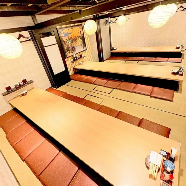Perfect for the banquet season, we offer a variety of private rooms accommodating from 2 to 60 people! Choose the perfect seating for your occasion, from comfortable sunken seating rooms to table rooms.From large-scale company farewell and welcome parties to private girls' nights out, we provide complete support for all kinds of banquets, so please feel free to contact us.