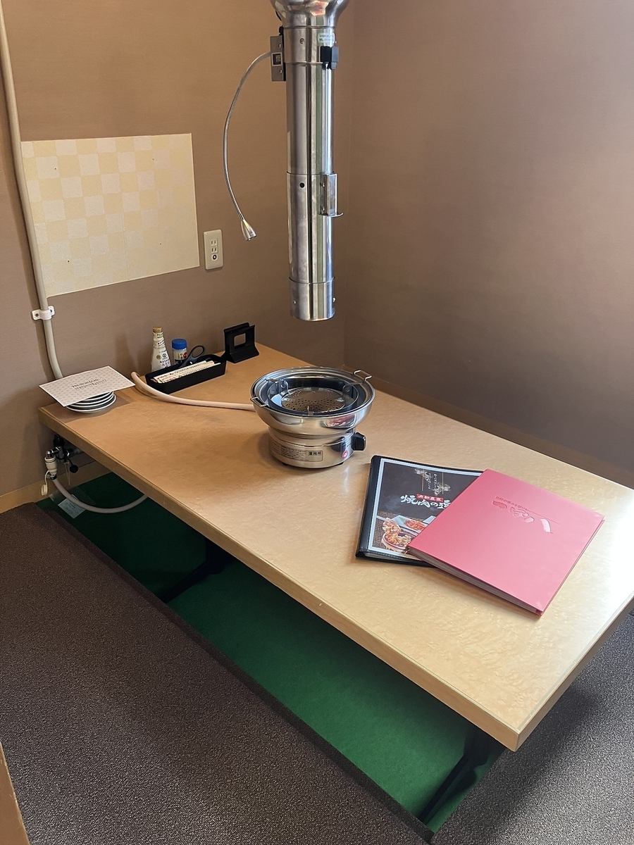 お子様連れも安心！掘りごたつ席完備しております！