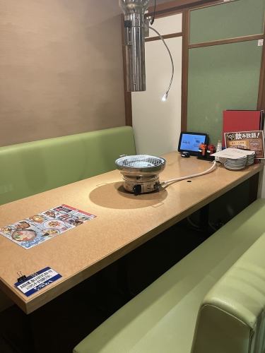 <p>【全卓焼肉の注文可能！】様々な席をご用意しておりますので幅広いシーンでご利用頂けます。</p>