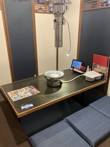 <p>【少人数から大人数迄！】落ち着いた雰囲気のお席で人気です！！</p>