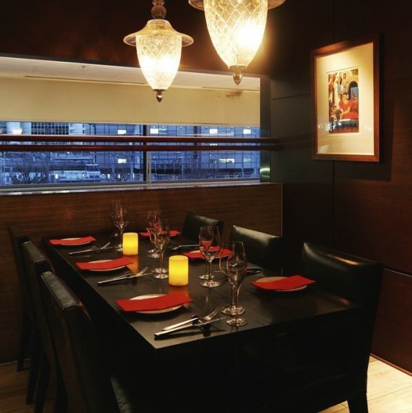 [Important dinner in a completely private room] There are 5 stylish private rooms that can be used according to the situation such as anniversaries, birthdays, and entertainment.It can accommodate from 4 to 10 people.Have a memorable time with authentic Spanish food ...