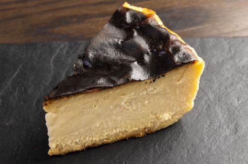 バスク風チーズケーキ