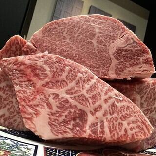 黒毛和牛を堪能していただける「シャトーブリアンコース」に飲み放題付き