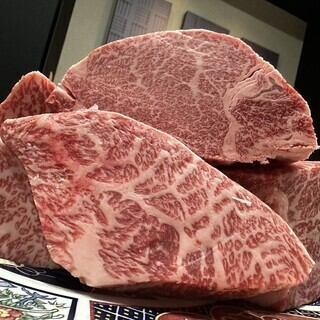 黒毛和牛を堪能していただける「シャトーブリアンコース」に飲み放題付き