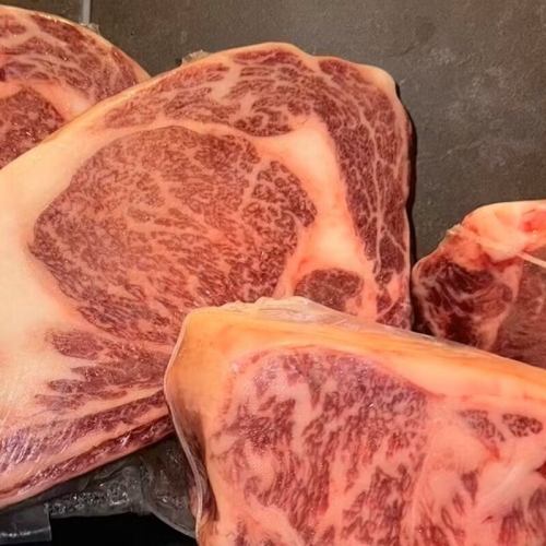 【오가닉의 비료와 샘물을 마시고 자란 특별 비육 시레토코 소 능숙 코스】