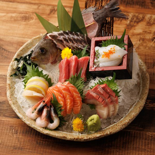 【鮮度抜群】旬の味覚を贅沢に！新鮮な海鮮料理や和牛・馬刺しを堪能♪