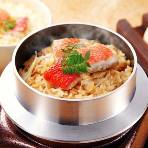 Sea bream rice pot