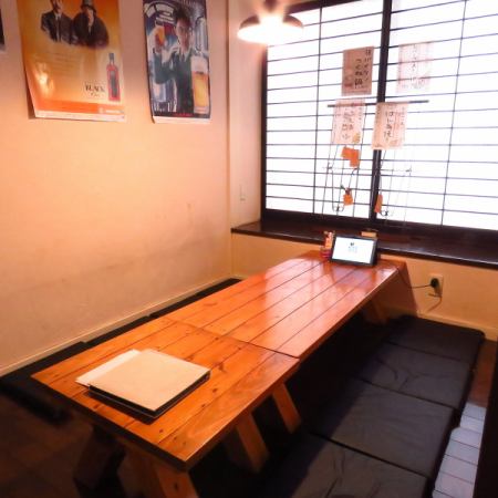 All seats are private rooms! Even a small number of guests can enjoy yakitori in the private room space.