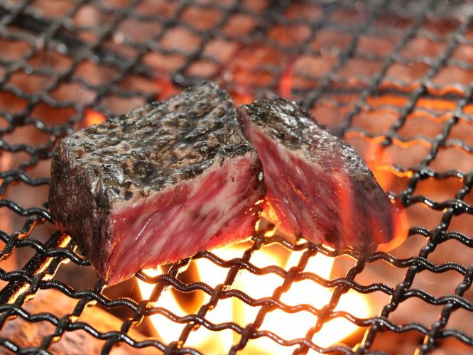 [Includes charcoal-grilled Kuroge Wagyu beef steak and 4 types of yakitori]…120-minute all-you-can-drink Omakase course of 9 dishes 5,500 yen