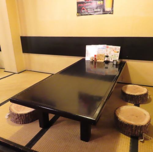 心落ち着くテーブル席