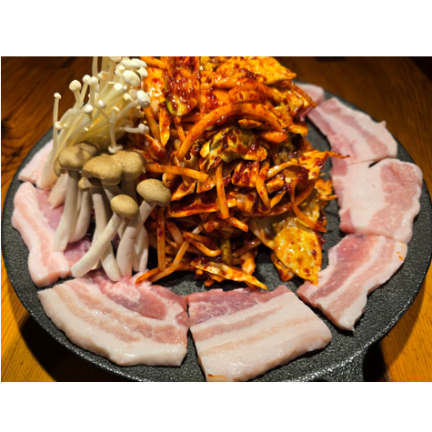 【本場の味を囲む】