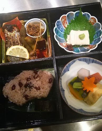 松花堂弁当