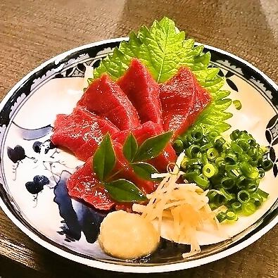 Horse sashimi (lean loin)