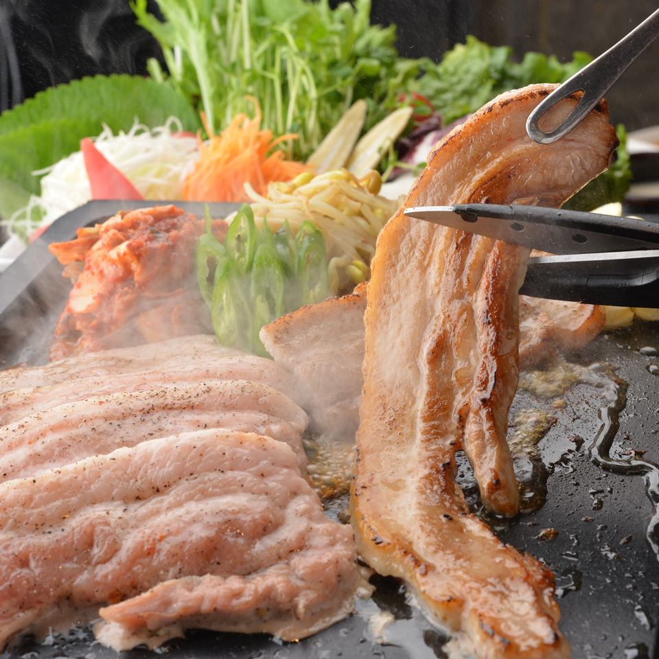 サムギョプサル2時間食べ放題&飲み放題3000円と超お得★