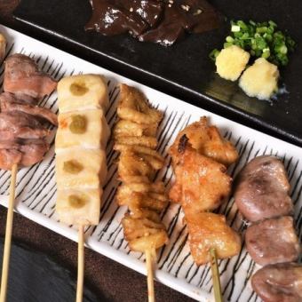 最受歡迎【含120分鐘無限暢飲】極味宴會套餐 2種生魚片和4種廚師精心挑選的烤雞肉串10道菜 5000日元