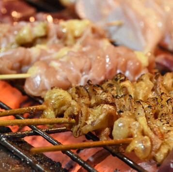 純系名古屋コーチンを使用した鶏料理がおすすめ。