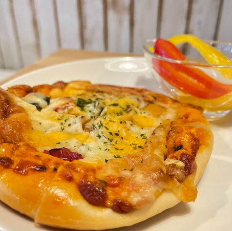 完熟トマトの米粉フォカッチャ