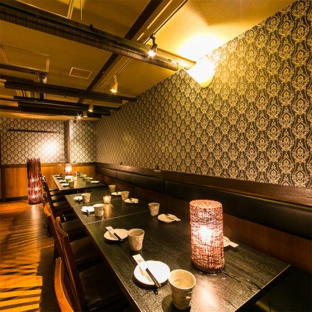 個室は２名様～OK！江坂での忘年会や飲み会、女子会や誕生日会にもオススメ個室は100席以上!個室は2名様～OK※系列店舗との併設店舗となります。喫煙可(個室のみに分煙にてOK)紙たばこOK）