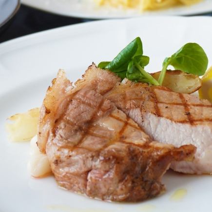 ■午餐:【主餐午餐】≪2,750日元(含税)≫