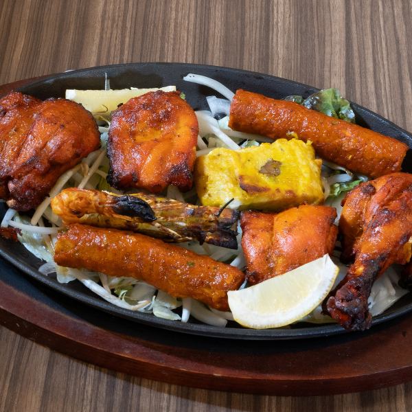 【本場の料理人が作るスパイス料理】アラカルトでもコースでも!こだわりを持ったスパイス料理が楽しめる♪