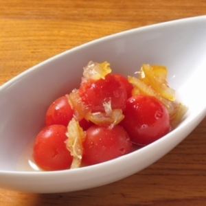 Cherry tomatoes marinated in yuzu honey