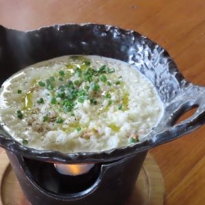 Gorgonzola risotto with truffle flavor