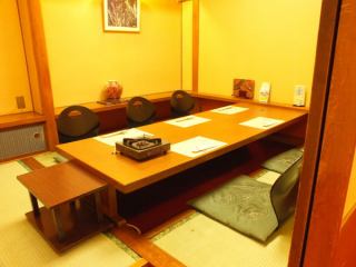 2～6名様の「大和の間」 （完全個室お座敷宴会場）掘りごたつとなっております！